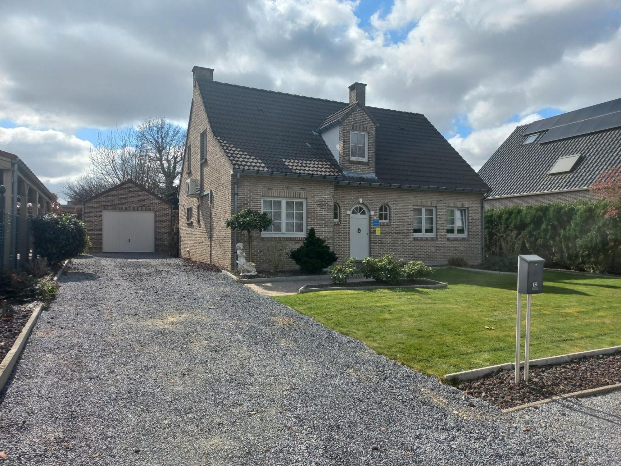 Vakantiewoning Steger Einde Opglabbeek Экстерьер фото